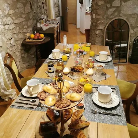 La Petite Chapelle Font-Romeu-Odeillo-Via