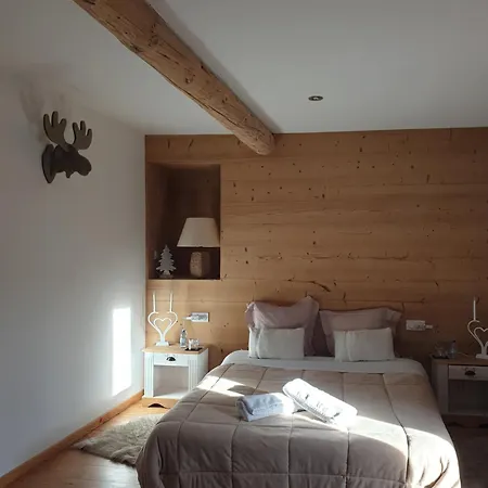 בית הארחה La Petite Chapelle Font-Romeu-Odeillo-Via